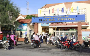 Vietnam Morning Monitor: Da Nang police seek witnesses to fatal crash involving Russian, Nha Trang fines tourist-favorite eateries - Ảnh 5.
