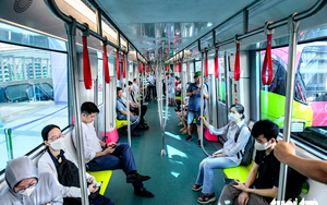 Ho Chi Minh City urges officials to use buses, metro twice a week, making it annual review criterion - Ảnh 5.