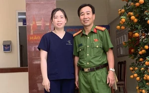 Woman returns mistaken $19,160mn transfer in Vietnam’s Quang Tri - Ảnh 2.