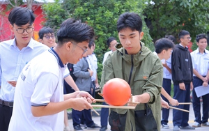 Học sinh Trường Trung học Thực hành Sài Gòn gói bánh chưng, gửi trọn yêu thương ngày Tết - Ảnh 36.