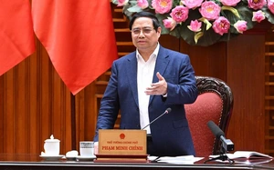 Ride-hailing firms Grab, Be launch driver support in Vietnam amid fuel price surge - Ảnh 2.