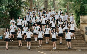 Bộ ảnh kỷ yếu của lớp 12 Sử, Trường THPT chuyên Bắc Ninh: Khi thanh xuân không thể gói gọn trong 24 tiếng - Ảnh 4.