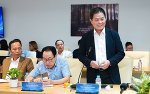 Ho Chi Minh City weighs halting nighttime economy activities that disrupt residents- Ảnh 2.
