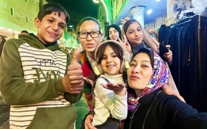 Flights to evacuate stranded travellers in Middle East- Ảnh 2.