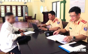 3 suspects arrested in theft ring targeting tourists in Vietnam’s Nha Trang - Ảnh 2.