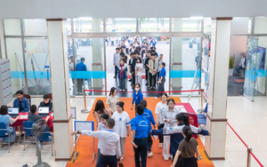 Một tập thể lớp Trường THCS - THPT Nguyễn Khuyến - Bình Dương gây ấn tượng với điểm Đánh giá năng lực - Ảnh 3.