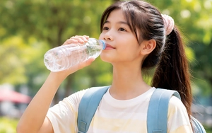 Dự báo thời tiết từ 19 đến 25-4: Bắc Bộ mưa dông, Trung Bộ và Nam Bộ ngày nắng, chiều mưa- Ảnh 2.