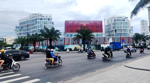 Khánh Hòa nhận người ở cả nước dự tuyển 417 công chức tỉnh và xã, phường  - Ảnh 4.