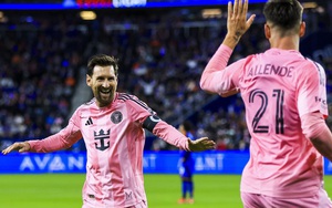 Thủ môn MLS tái hiện khoảnh khắc gần 16 năm mới xuất hiện- Ảnh 2.