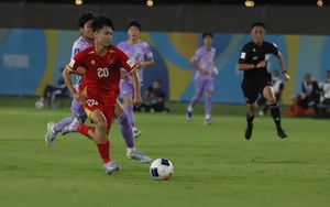 Lộ diện 2 cặp tứ kết đầu tiên của U17 châu Á - Ảnh 2.