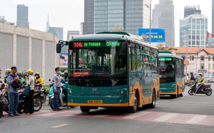 Ho Chi Minh City plans to launch on-demand minibus service via app- Ảnh 2.