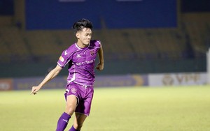 Bảng xếp hạng V-League 1 2025-2026: Becamex TP.HCM xuống hạng- Ảnh 2.