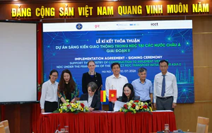 Leipzig proposes direct flight to Ho Chi Minh City, other areas of cooperation - Ảnh 3.