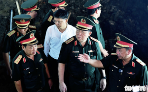 Dong Nai lays 63 fallen soldiers to rest, including 62 remains repatriated from Cambodia - Ảnh 2.