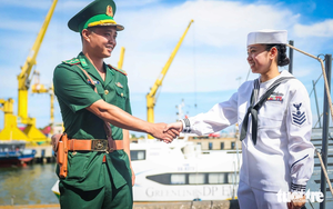 US Navy’s USS George Washington delegation experience local life in Da Nang  - Ảnh 5.