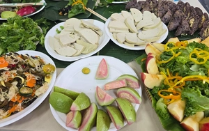Ho Chi Minh City's largest vegetarian food fest takes place with a focus on green cuisine - Ảnh 4.