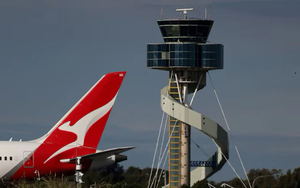 Sydney's new international airport opens to passengers - Ảnh 1.