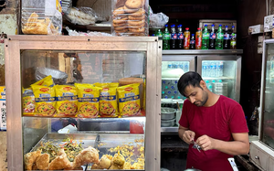 India tightens proposed food warning labels in setback to industry - Ảnh 1.