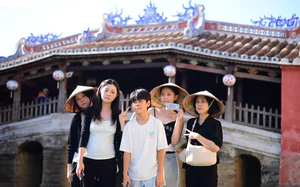 Da Nang ranks 6th in Asia for returning international visitors - Ảnh 2.