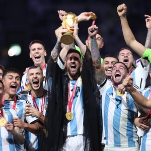 Argentina vô địch World Cup 2022 sau trận cầu mãn nhãn