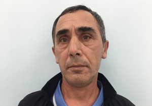 Foreign suspects arrested after attempted gold shop robbery in Vietnam - Ảnh 4.