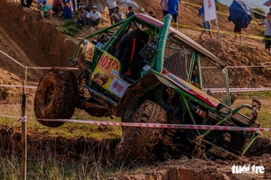 Vietnam launches largest-ever off-road car racing event- Ảnh 3.