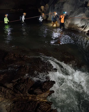 Vietnam’s Son Doong Cave to be featured in India’s $4mn film ‘SILAA’- Ảnh 2.