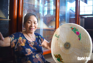 Vietnamese engineering graduate gives traditional conical hats a modern cultural twist- Ảnh 4.