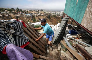 Chile cancels tsunami alert after quake triggered evacuations in Antarctica and far south- Ảnh 6.