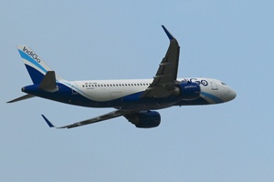 Airbus A320 flies past Boeing 737 as most-delivered jet in history- Ảnh 1.