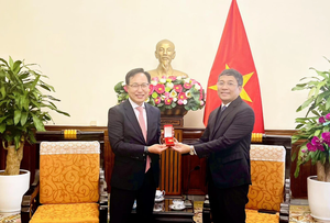Samsung opens Business Experience Studio in Vietnam - Ảnh 5.