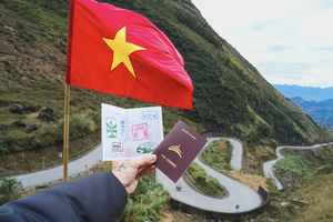 Vietnam tightens safety rules on Ha Giang Loop motorbike tours - Ảnh 4.