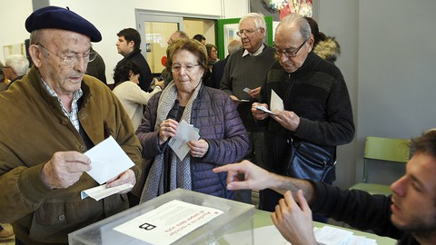 Liều thuốc giảm đau ở Catalonia - Ảnh 1. Liều thuốc giảm đau ở Catalonia - Ảnh 1.
