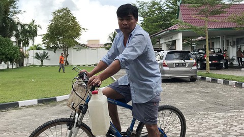 Indonesia dời phiên toà xét xử thuyền trưởng Việt Nam - Ảnh 4. Indonesia dời phiên toà xét xử thuyền trưởng Việt Nam - Ảnh 4.