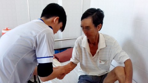 Tin quảng cáo, một người trị trĩ bị nhiễm trùng nặng - Ảnh 1. Tin quảng cáo, một người trị trĩ bị nhiễm trùng nặng - Ảnh 1.