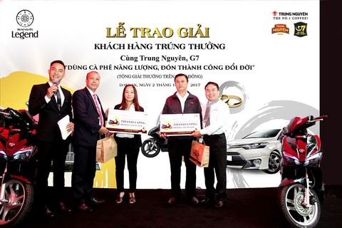 Trao giải đợt 3 chương trình “Dùng cà phê năng lượng, đón thành công đổi đời” - Ảnh 1. Trao giải đợt 3 chương trình “Dùng cà phê năng lượng, đón thành công đổi đời” - Ảnh 1.