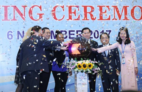 Người trẻ Việt Nam chia sẻ tầm nhìn cùng APEC - Ảnh 1. Người trẻ Việt Nam chia sẻ tầm nhìn cùng APEC - Ảnh 1.