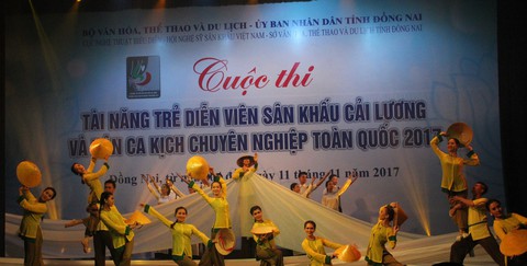 Khai mạc cuộc thi tài năng trẻ cải lương và dân ca kịch toàn quốc - Ảnh 4. Khai mạc cuộc thi tài năng trẻ cải lương và dân ca kịch toàn quốc - Ảnh 4.