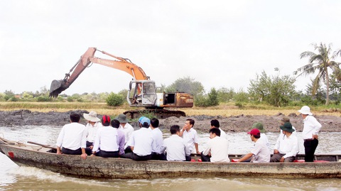 Miền Tây phải giữ đất, giữ nước, giữ người! - Ảnh 3. Miền Tây phải giữ đất, giữ nước, giữ người! - Ảnh 3.