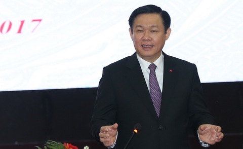 Chỉ hơn một nửa người lao động có thu nhập đủ sống - Ảnh 1. Chỉ hơn một nửa người lao động có thu nhập đủ sống - Ảnh 1.