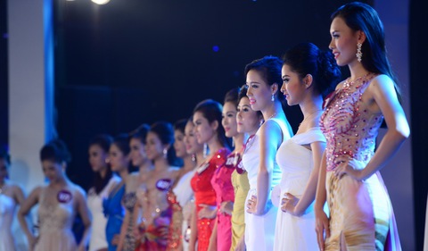 Hạn chế các cuộc thi người đẹp... vớ vẩn - Ảnh 1. Hạn chế các cuộc thi người đẹp... vớ vẩn - Ảnh 1.