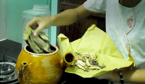 Cẩn thận “thần dược” trộn corticoid giúp trẻ ăn ngon - Ảnh 1. Cẩn thận “thần dược” trộn corticoid giúp trẻ ăn ngon - Ảnh 1.