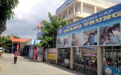 Viên chức trường nghề bỗng dưng bị đòi lại tiền phụ cấp - Ảnh 1. Viên chức trường nghề bỗng dưng bị đòi lại tiền phụ cấp - Ảnh 1.