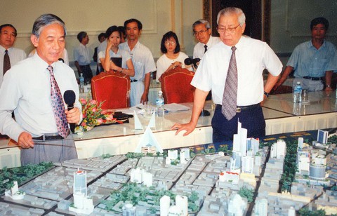 Cố Thủ tướng Võ Văn Kiệt: Chức quyền chỉ là phương tiện vì dân - Ảnh 1. Cố Thủ tướng Võ Văn Kiệt: Chức quyền chỉ là phương tiện vì dân - Ảnh 1.