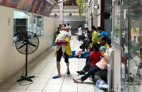 Mối nguy nhiễm khuẩn bệnh viện - Ảnh 2. Mối nguy nhiễm khuẩn bệnh viện - Ảnh 2.