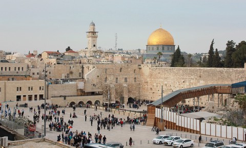 Tổng thống Trump ném quả bom Jerusalem xuống Trung Đông - Ảnh 4. Tổng thống Trump ném quả bom Jerusalem xuống Trung Đông - Ảnh 4.