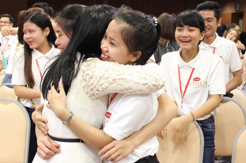 Nơi ấy là nhà, là tình yêu, là tuổi trẻ! - Ảnh 1. Nơi ấy là nhà, là tình yêu, là tuổi trẻ! - Ảnh 1.