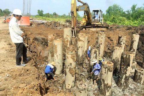 Có cao tốc TP.HCM - Cần Thơ sẽ không lùm xùm BOT Cai Lậy - Ảnh 4. Có cao tốc TP.HCM - Cần Thơ sẽ không lùm xùm BOT Cai Lậy - Ảnh 4.