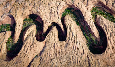 Ngắm ảnh thiên nhiên tuyệt đẹp đoạt giải của NatGeo năm 2017 - Ảnh 12. Ngắm ảnh thiên nhiên tuyệt đẹp đoạt giải của NatGeo năm 2017 - Ảnh 12.