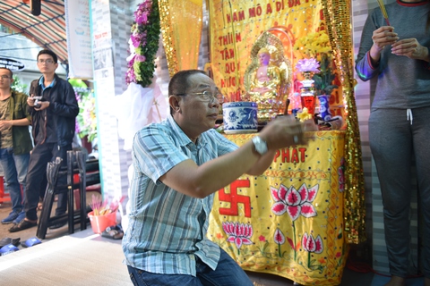 Đám tang nghệ sĩ Khánh Nam - vui buồn gửi lại đất trời… - Ảnh 1. Đám tang nghệ sĩ Khánh Nam - vui buồn gửi lại đất trời… - Ảnh 1.
